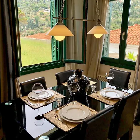 Relaxing Maisonette With View In Holiday home *
