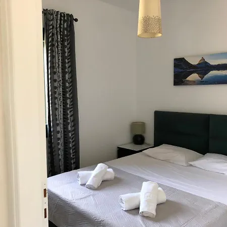 Relaxing Maisonette With View In Ándros