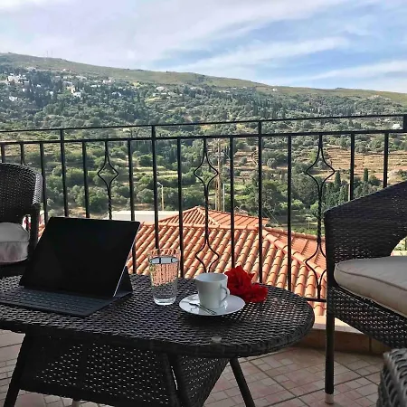 Relaxing Maisonette With View In